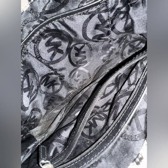 Michael Kors Black and Tan Satchel with Signature Style - Picture 4 of 4